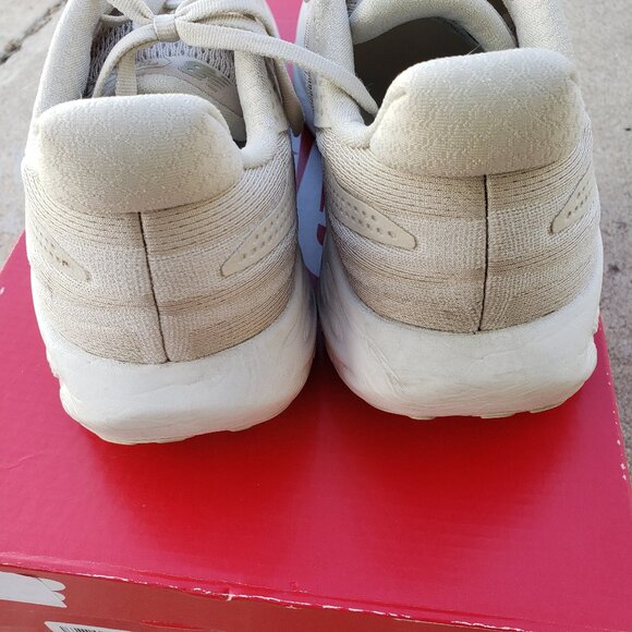 New Balance Fresh Foam X 1080 - Picture 7 of 11